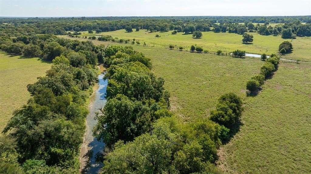 137 Acres of Land for Sale in Chilton, Texas