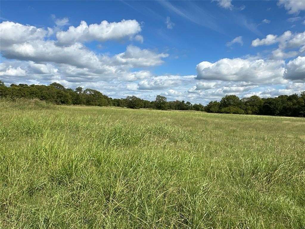 11 Acres of Mixed-Use Land for Sale in Bonham, Texas
