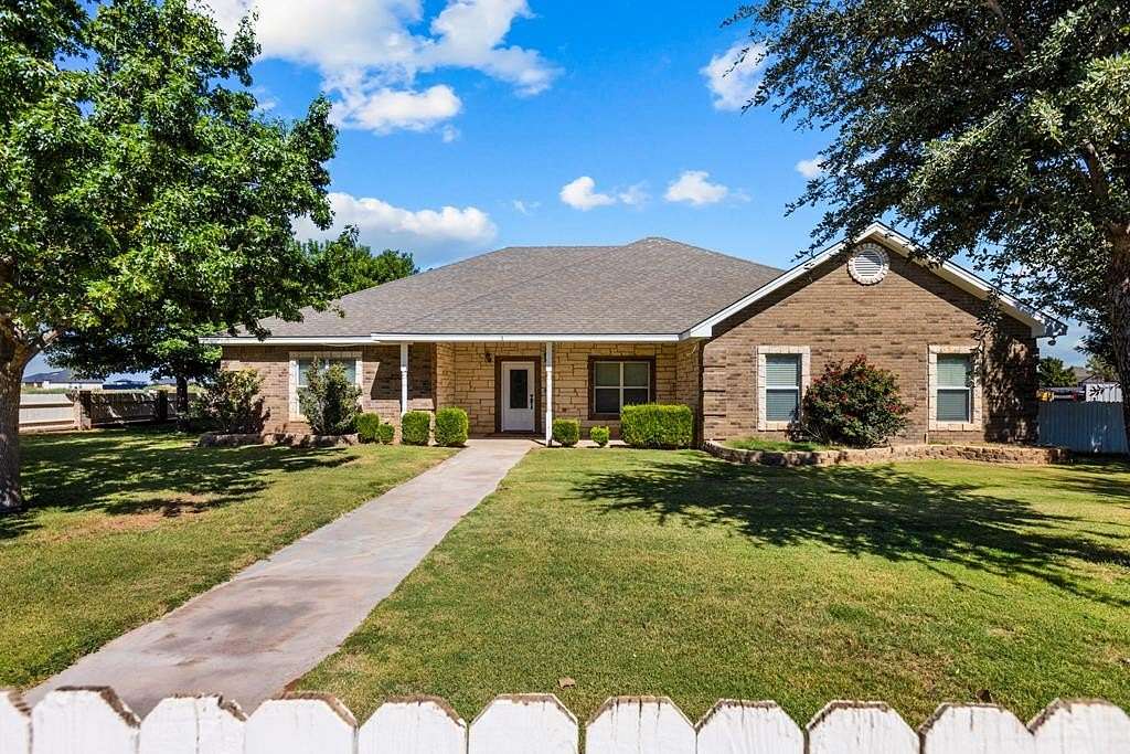 2 Acres of Residential Land with Home for Sale in Gardendale, Texas