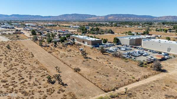2.49 Acres of Improved Mixed-Use Land for Sale in Lancaster, California