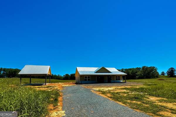 3 Acres of Residential Land with Home for Sale in Cedartown, Georgia