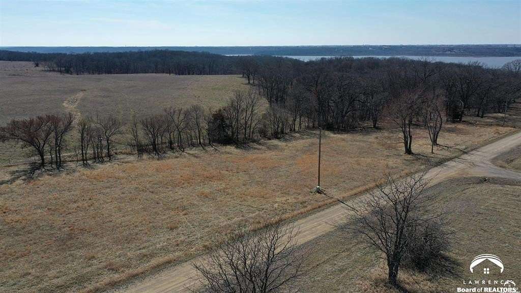 0.88 Acres of Residential Land for Sale in Ozawkie, Kansas