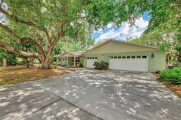 1.5 Acres of Land with Home for Sale in Sarasota, Florida