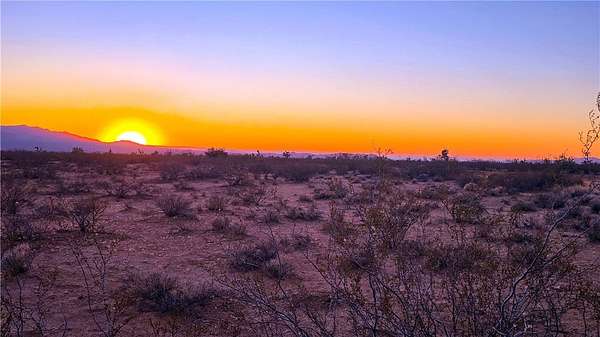 40 Acres of Land for Sale in Yucca, Arizona