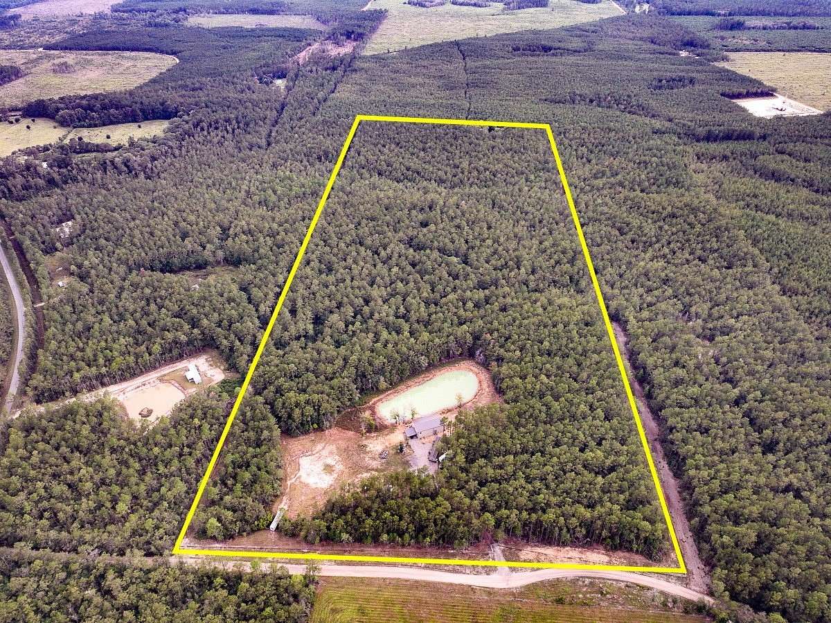 60 Acres of Recreational Land with Home for Sale in Kountze, Texas
