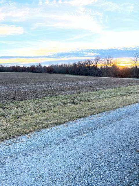 40 Acres of Recreational Land & Farm for Sale in Casey, Illinois
