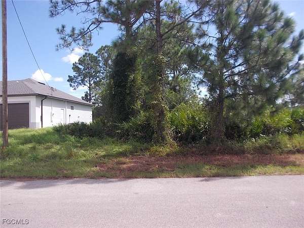 0.23 Acres of Residential Land for Sale in Lehigh Acres, Florida
