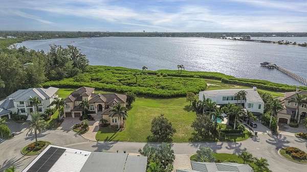 0.27 Acres of Residential Land for Sale in Bradenton, Florida