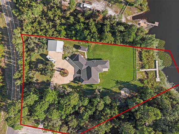 2.24 Acres of Residential Land with Home for Sale in Ocklawaha, Florida
