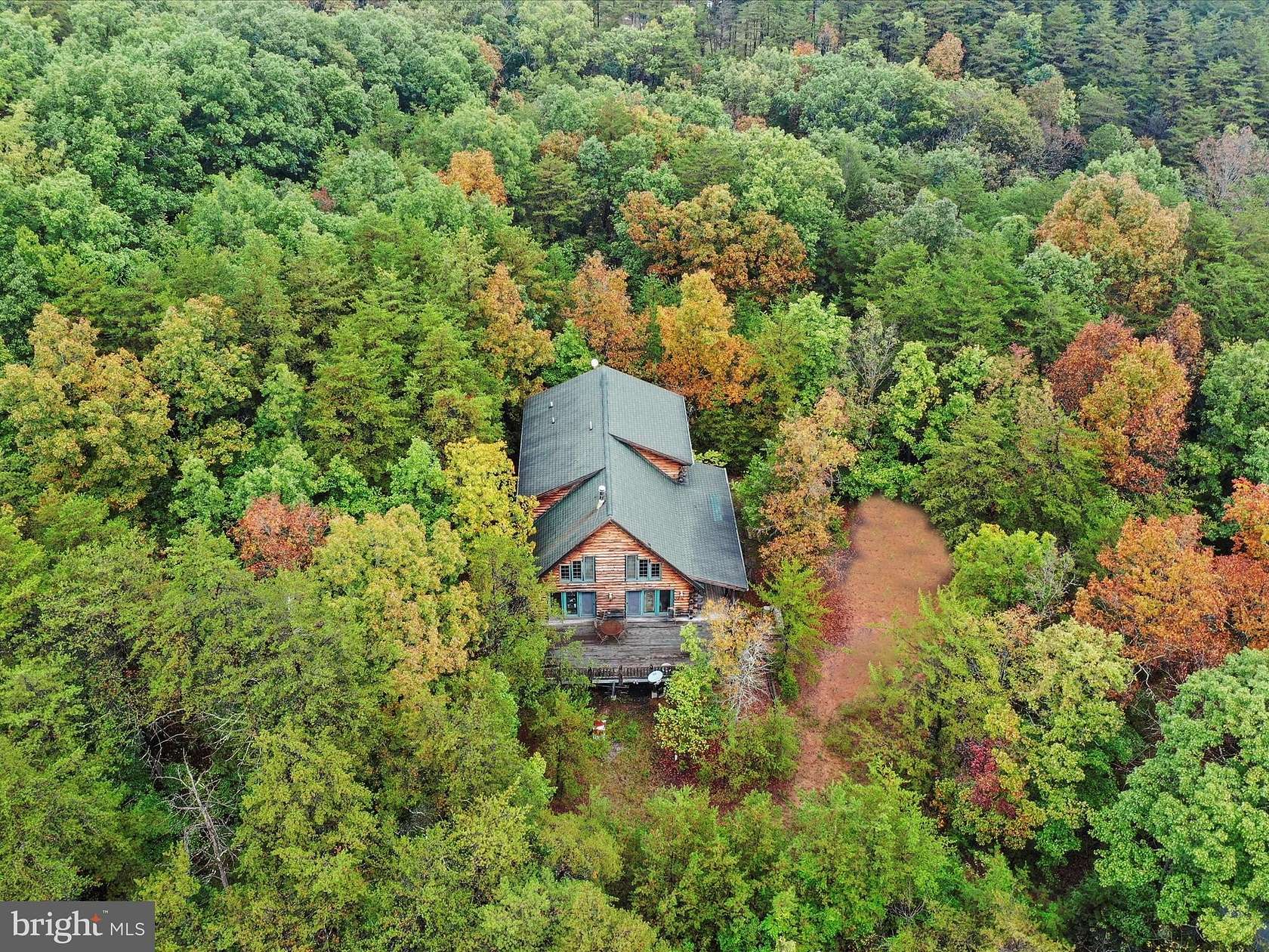 15 Acres of Recreational Land with Home for Sale in Fort Valley, Virginia