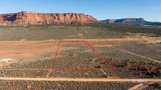 10.1 Acres of Recreational Land for Sale in Kanab, Utah
