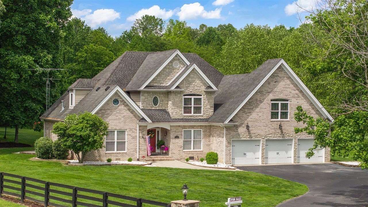 3 Acres of Land with Home for Sale in Alvaton, Kentucky