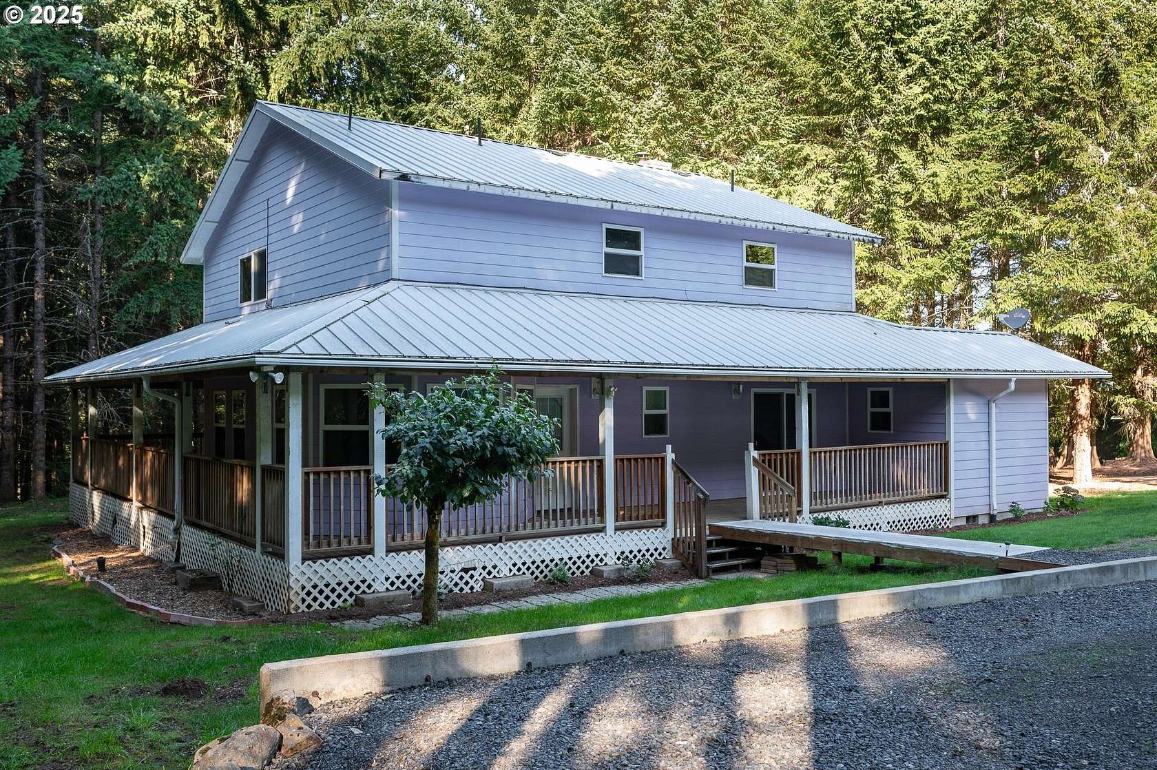 4 Acres of Land with Home for Sale in Estacada, Oregon