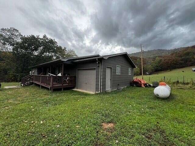 5 Acres of Residential Land with Home for Sale in Hinton, West Virginia