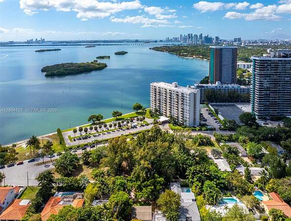 0.17 Acres of Residential Land for Sale in Miami, Florida