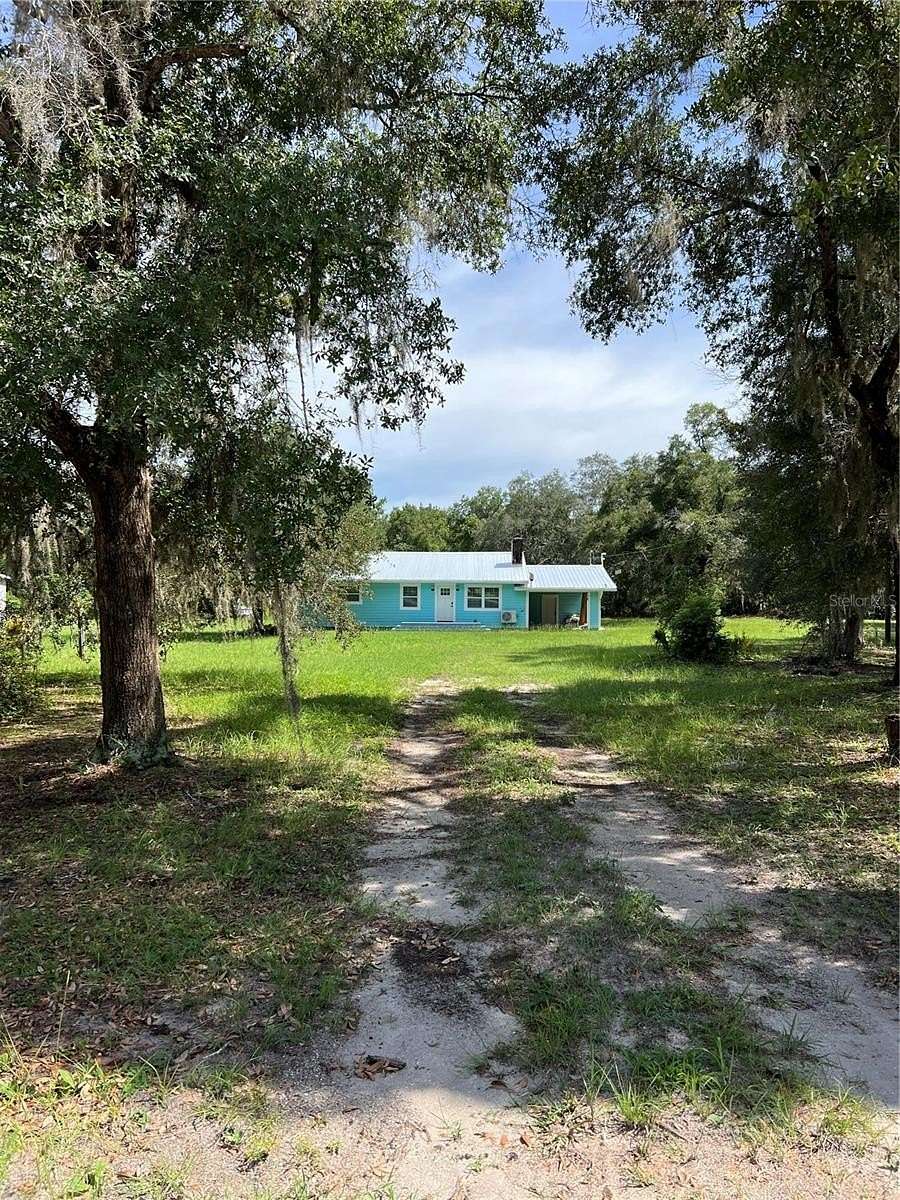 2.1 Acres of Residential Land with Home for Sale in Satsuma, Florida
