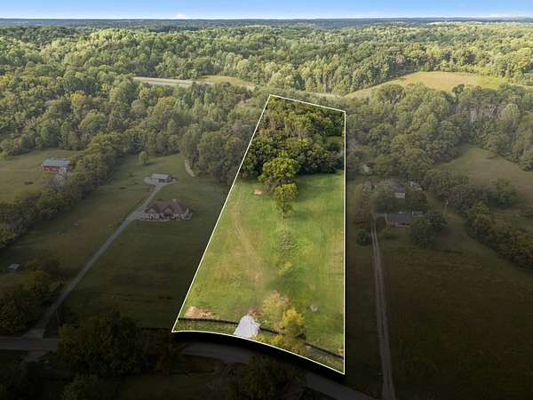 5.68 Acres of Residential Land for Sale in Thompson's Station, Tennessee