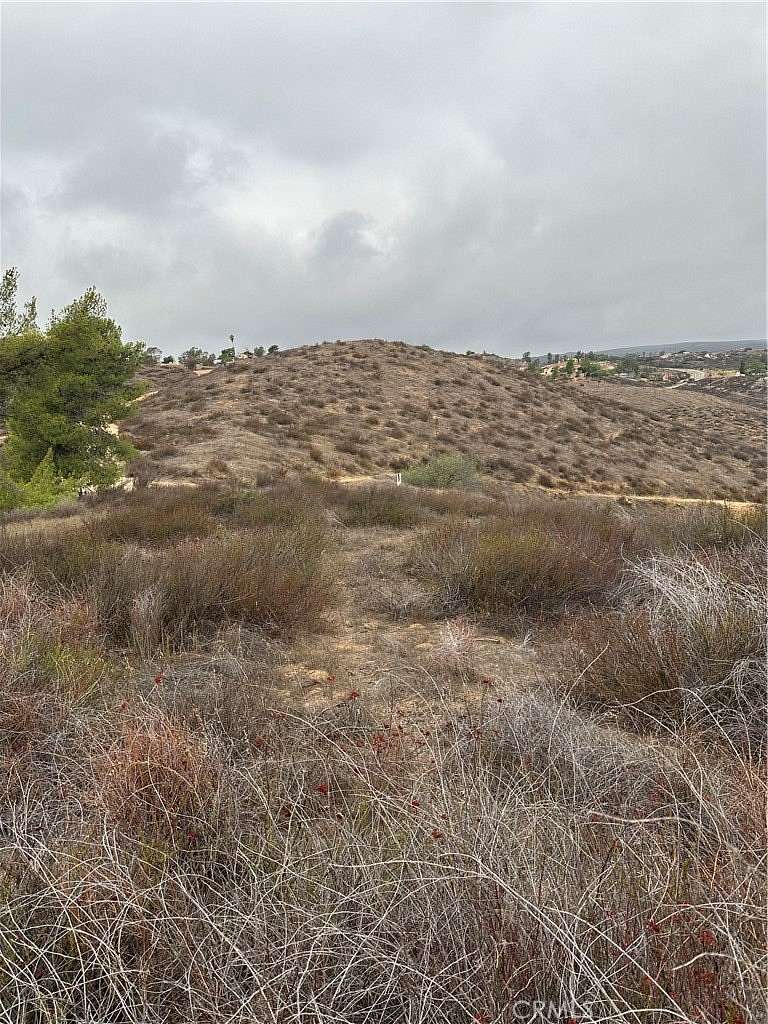 5.42 Acres of Land for Sale in Hemet, California