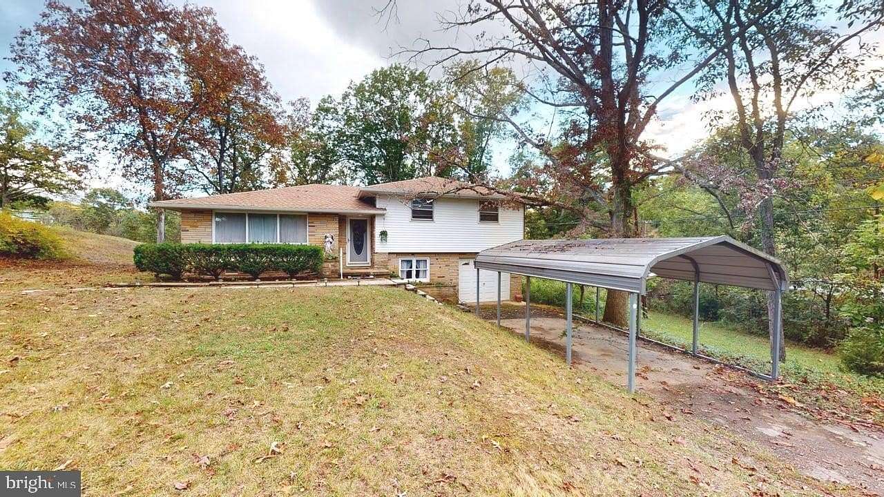 1.85 Acres of Residential Land with Home for Sale in Ridgeley, West Virginia