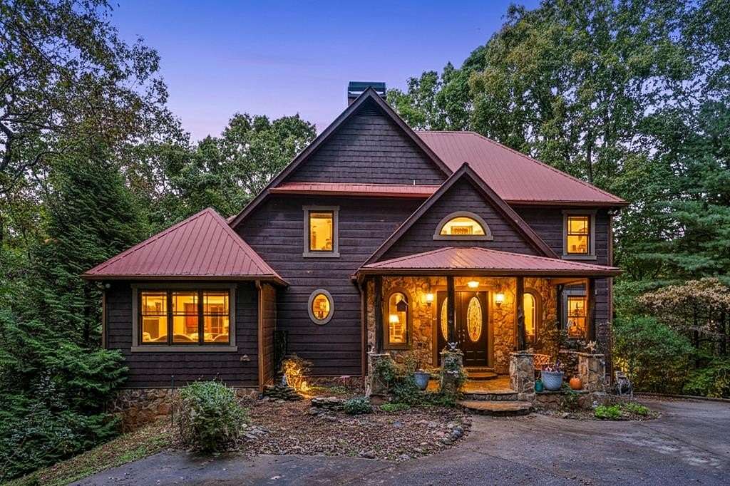 3.1 Acres of Residential Land with Home for Sale in Ellijay, Georgia