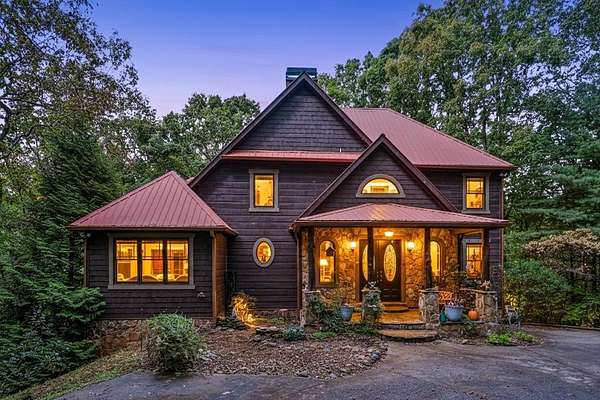 3.1 Acres of Residential Land with Home for Sale in Ellijay, Georgia