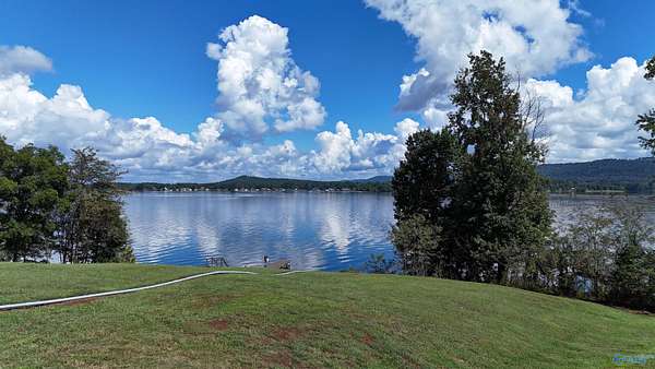 0.35 Acres of Residential Land for Sale in Guntersville, Alabama
