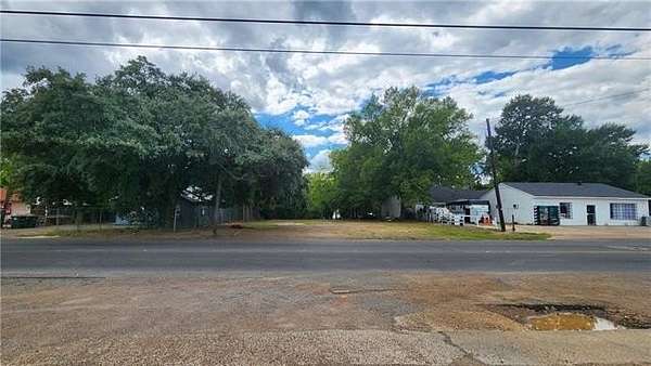 0.26 Acres of Commercial Land for Sale in Natchitoches, Louisiana