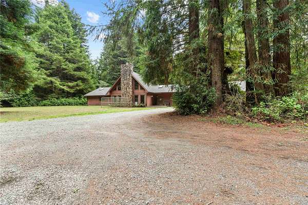 20 Acres of Recreational Land with Home for Sale in Crescent City, California