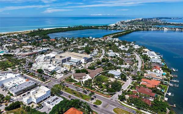 0.26 Acres of Residential Land for Sale in Sarasota, Florida