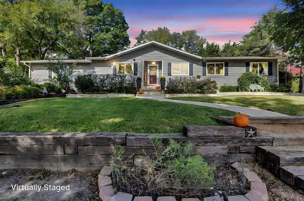 15.2 Acres of Land with Home for Sale in Pecan Hill, Texas