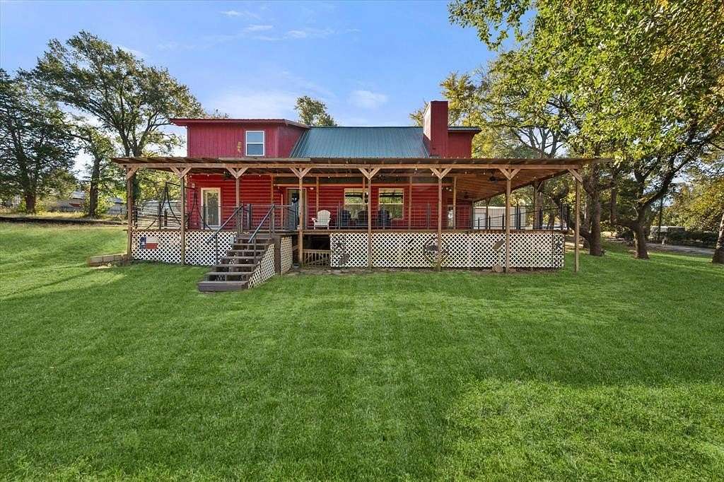 2.68 Acres of Residential Land with Home for Lease in Payne Springs, Texas