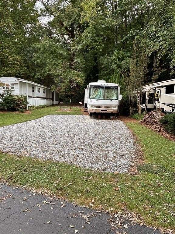 0.1 Acres of Land for Sale in Cleveland, Georgia