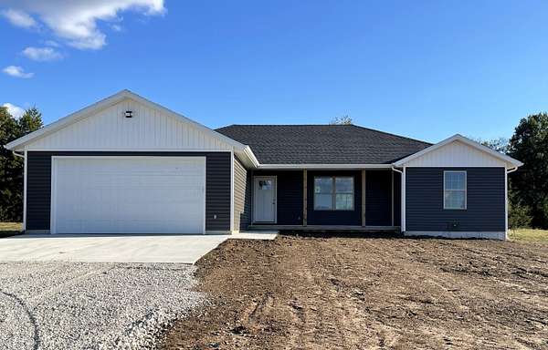 5 Acres of Residential Land with Home for Sale in Buffalo, Missouri