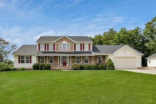 2.3 Acres of Residential Land with Home for Sale in Heath, Ohio