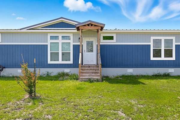 10.1 Acres of Land with Home for Sale in Wolfe City, Texas