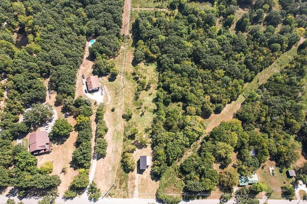 1.87 Acres of Residential Land for Sale in Fayetteville, Arkansas