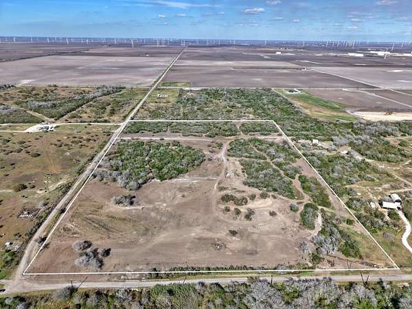 30 Acres of Recreational Land for Sale in Taft, Texas