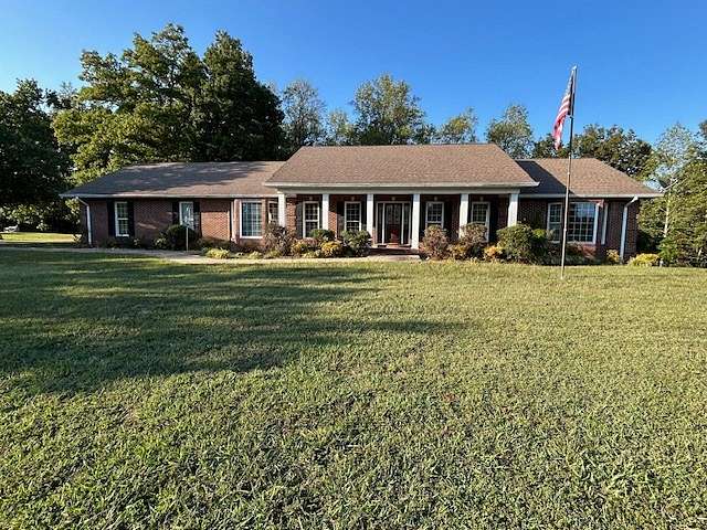 2.5 Acres of Residential Land with Home for Sale in Centerville, Tennessee