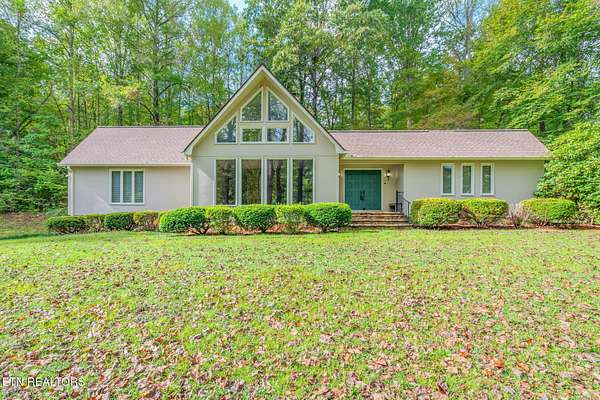 10.8 Acres of Land with Home for Sale in Speedwell, Tennessee