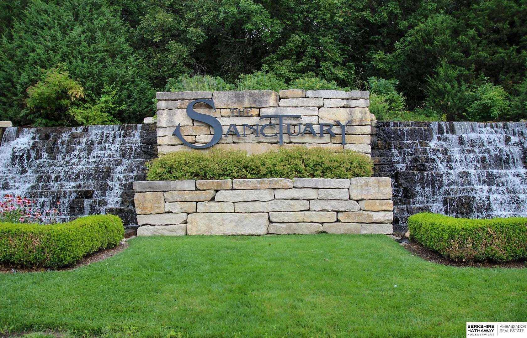 0.53 Acres of Residential Land for Sale in Omaha, Nebraska