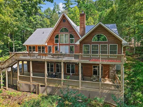 1.56 Acres of Land with Home for Sale in Suches, Georgia