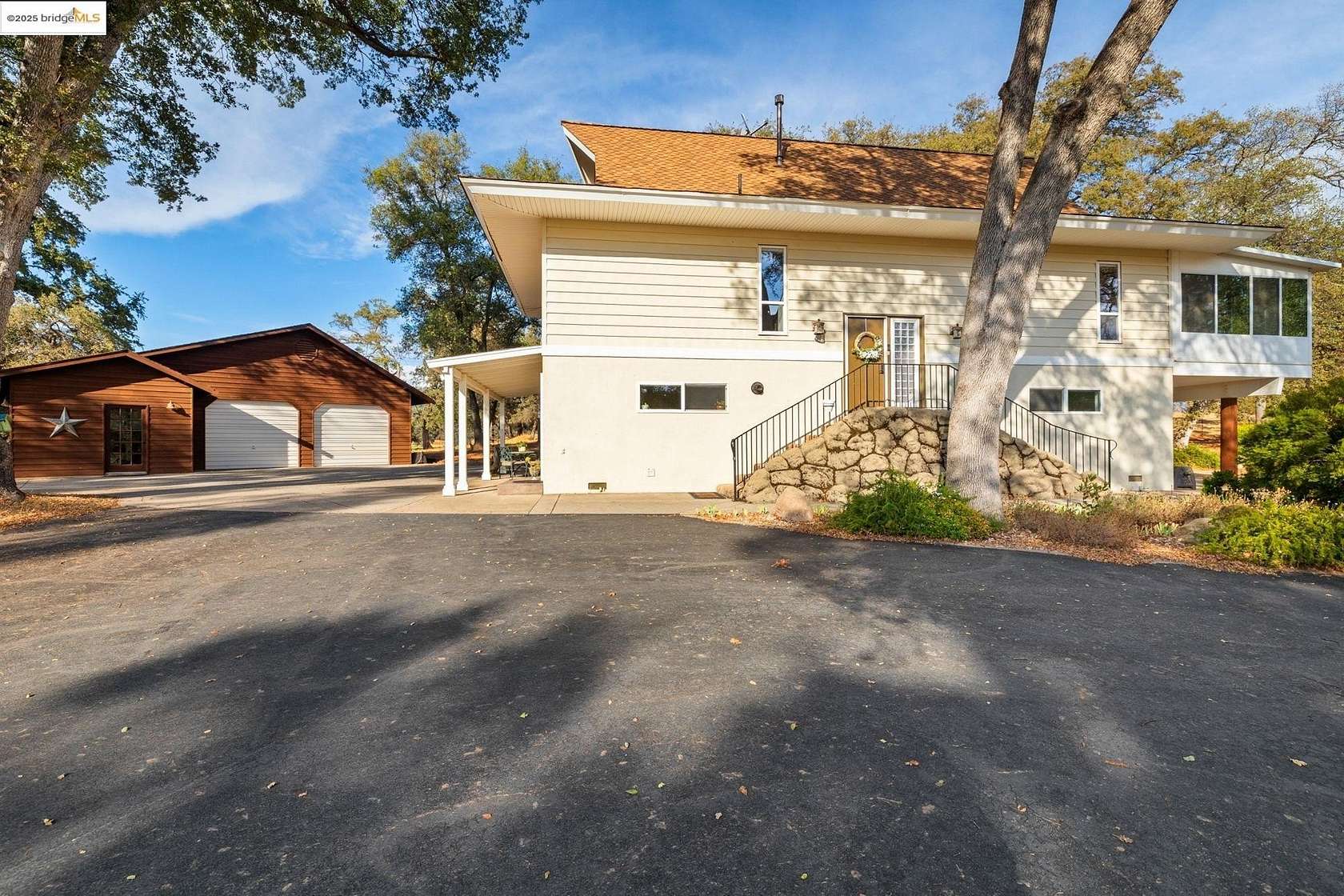 7.59 Acres of Residential Land with Home for Sale in Jamestown, California