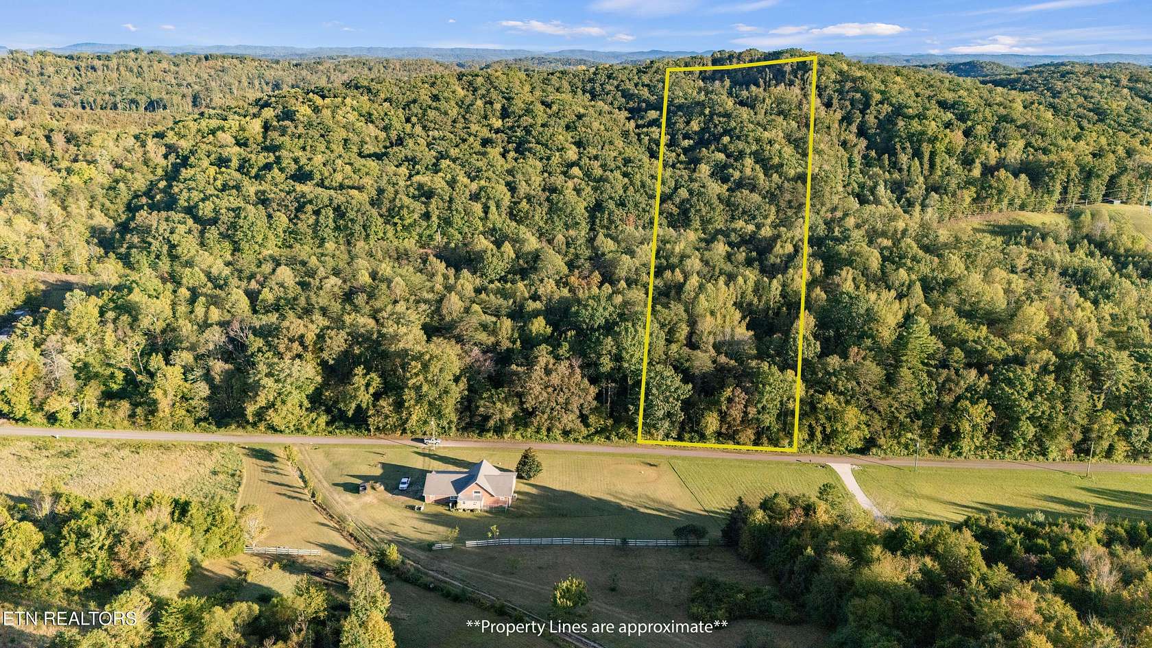 9 Acres of Land for Sale in Rockwood, Tennessee