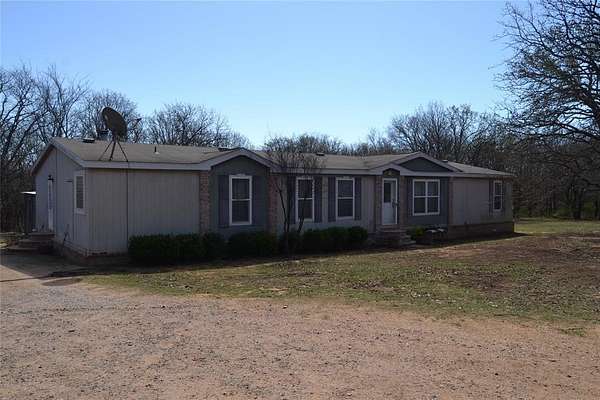 20 Acres of Recreational Land with Home for Sale in Madill, Oklahoma