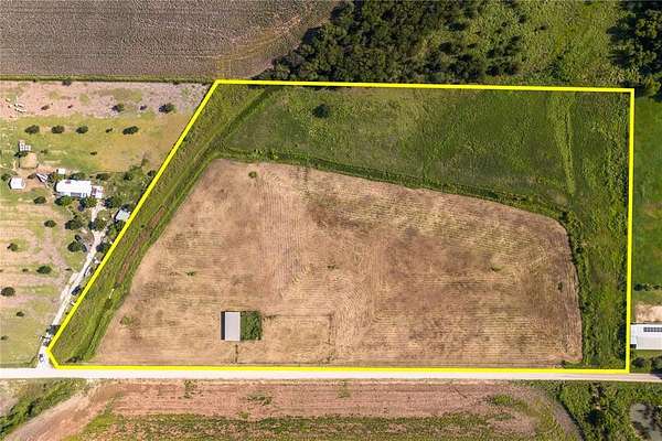 14.9 Acres of Agricultural Land for Sale in Waco, Texas