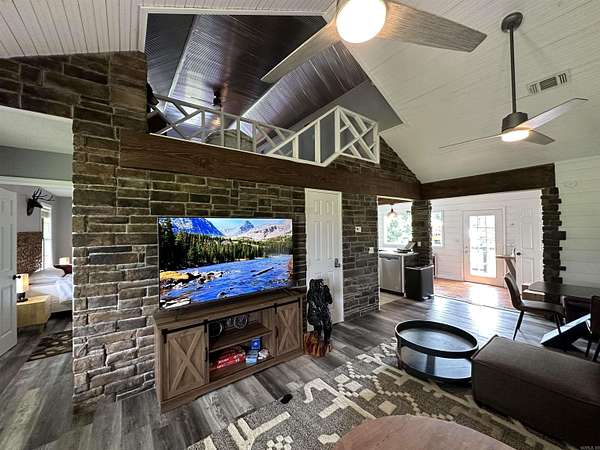 6.66 Acres of Residential Land with Home for Lease in Glenwood, Arkansas