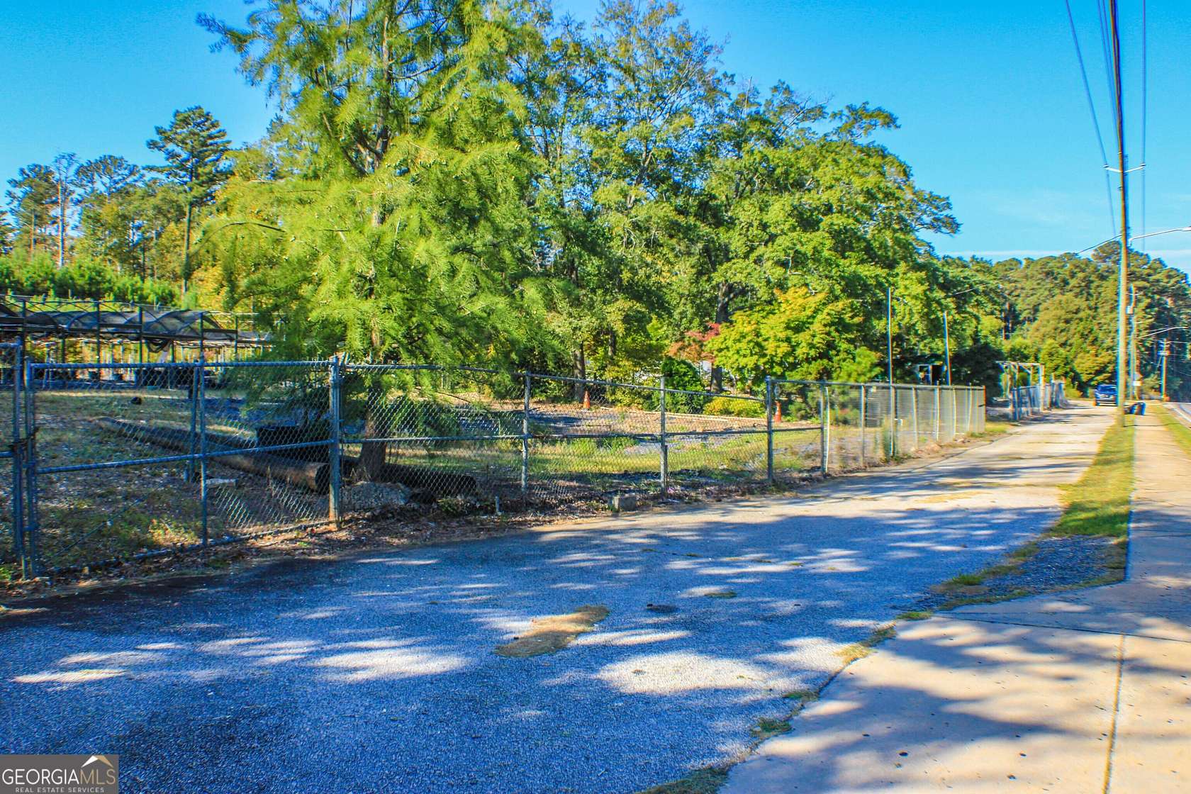 2.5 Acres of Improved Mixed-Use Land for Sale in Decatur, Georgia