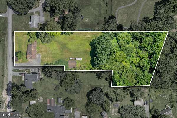 2.23 Acres of Residential Land with Home for Sale in Lancaster, Pennsylvania