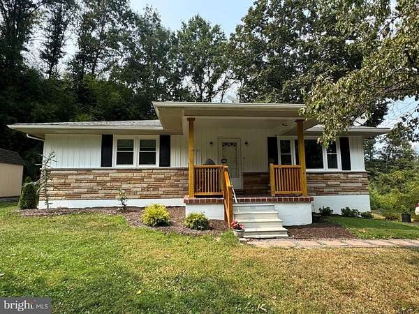 2.4 Acres of Residential Land with Home for Sale in Flintstone, Maryland