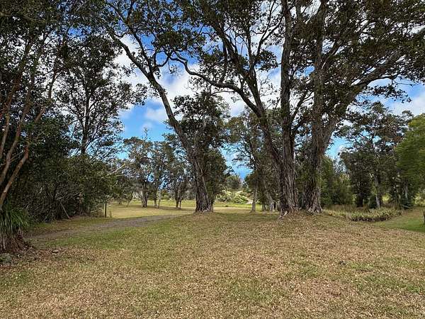 7.48 Acres of Residential Land with Home for Sale in Paauilo, Hawaii